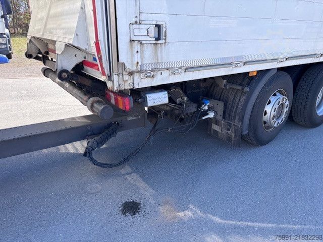 Beverage truck MERCEDES-BENZ Actros 5 mit Schwenwandkoffer und Ladebordwand