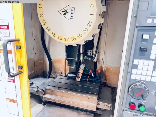 Milling machining centers - vertical FANUC Robodrill a-D21miA5