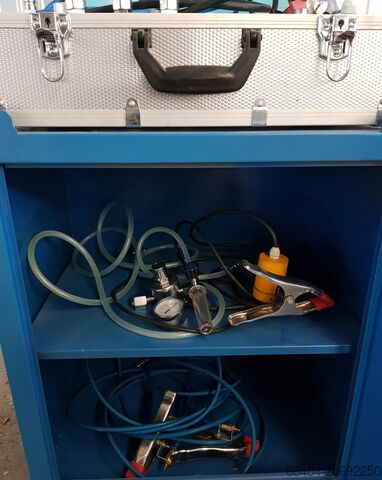 Spritzgießmaschine GMI SHEN FEI ZQCB