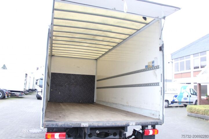 Transporter mit Koffer Mercedes-Benz Atego 818 Koffer Klima LDW Schalter LBW
