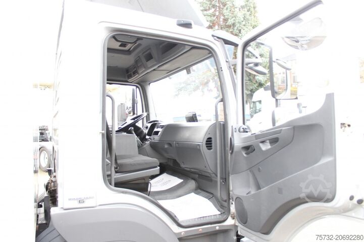 Transporter mit Koffer Mercedes-Benz Atego 818 Koffer Klima LDW Schalter LBW