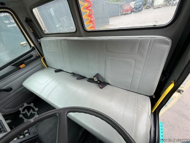 Tractor unit FREIGHTLINER FL70 4x2 elek verschiebbare Sattelkupplung *TOP*