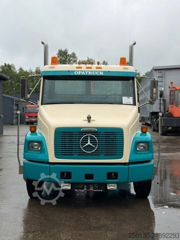Tractor unit FREIGHTLINER FL70 4x2 elek verschiebbare Sattelkupplung *TOP*