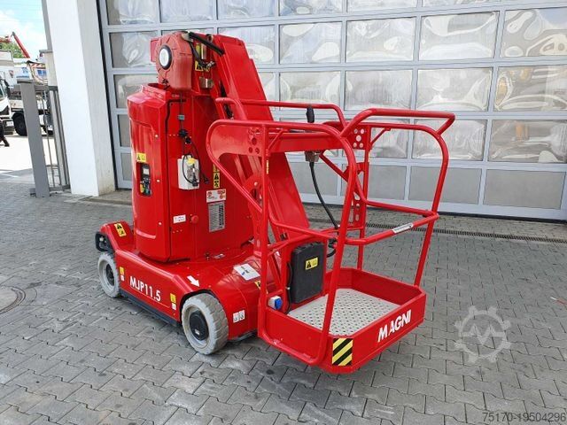 Arbeitsbühne MAGNI Magni MJP11.5 / Mastbühne / 11,2m! / nur 49h!