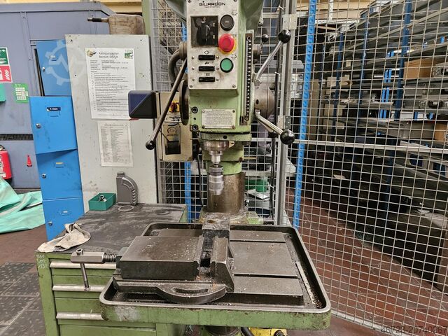 Säulenbohrmaschine Gillardon