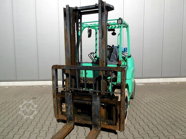 Gabelstapler MITSUBISHI FG 40 N