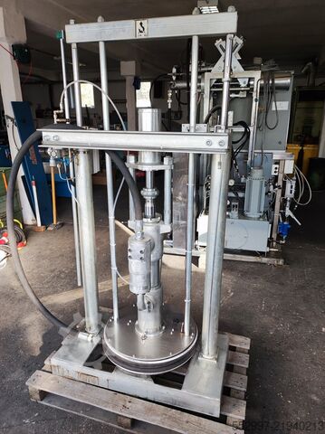 Lisec VFL-1/25 Lisec sealing robot VFL-1/25