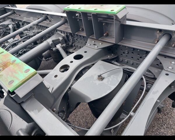 Truck chassis MERCEDES-BENZ VI Actros 5 distribuzione 25 6x2 - Actros 5 distribuzione 2545 L 6x2