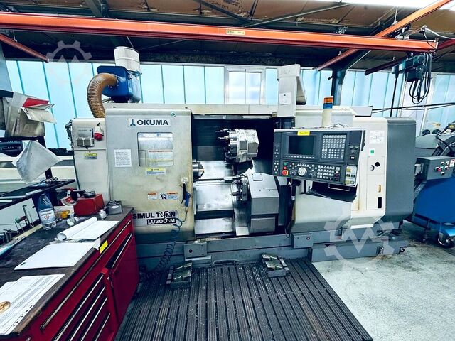 CNC lathe Okuma LU300 MC1000