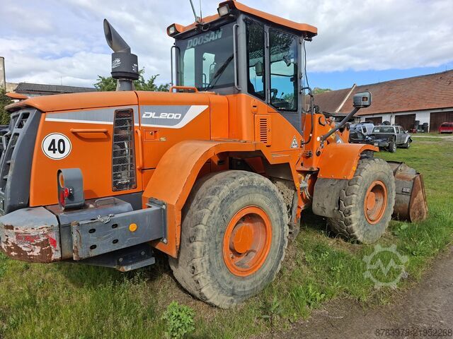 Wheel loader Doosan DL200