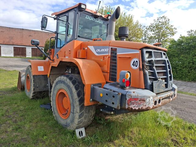 Wheel loader Doosan DL200