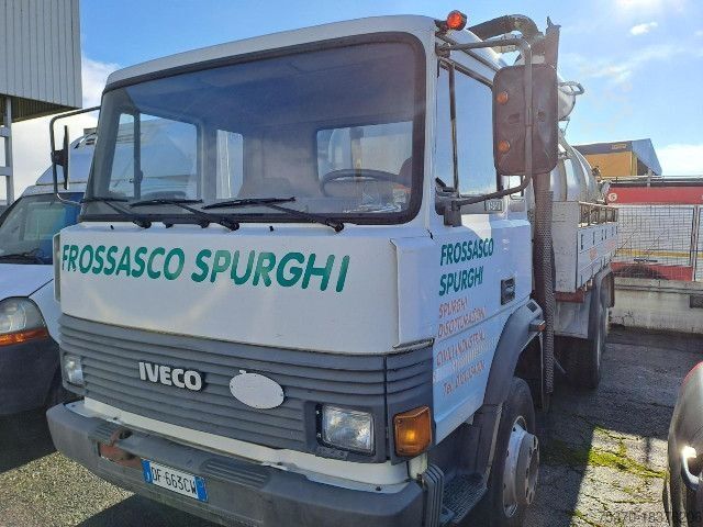 Vacuum tank truck IVECO 145.17 3ASSI