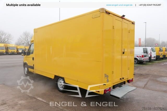 Transporter mit Koffer iveco Daily 35 S11 C30C AUTOMATIK KAMERA MAXI Regale DURCHGANG