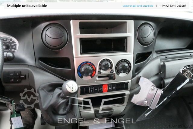 Transporter mit Koffer iveco Daily 35 S11 C30C AUTOMATIK KAMERA MAXI Regale DURCHGANG