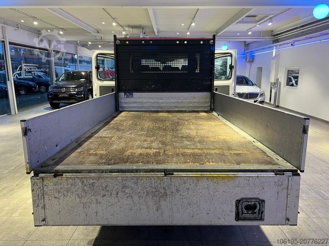 Pritschenwagen VOLKSWAGEN Crafter Maxi DoKa Pritsche 3.300*7-Sitzer*Klima*