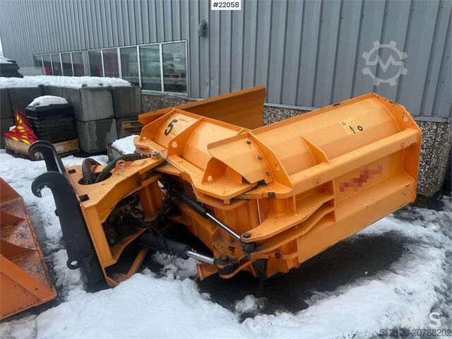 Baumaschine Schmidt folding wing snow plough