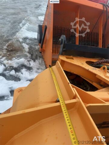 Baumaschine Schmidt folding wing snow plough