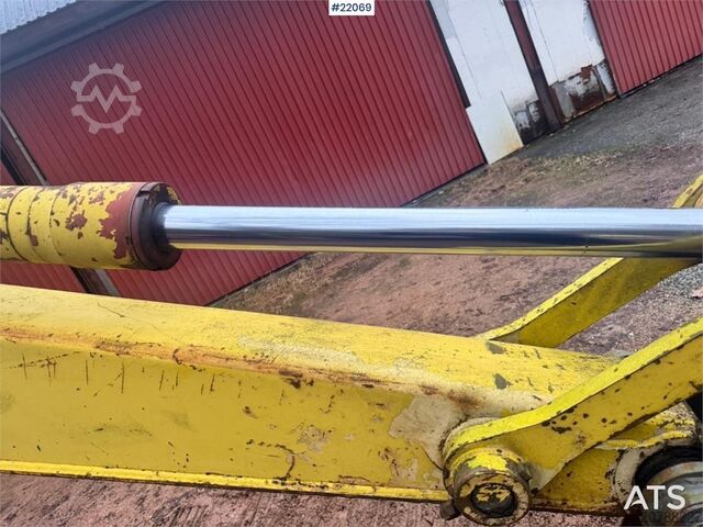 Raupenbagger Kobelco SK60 crawler excavator with bucket