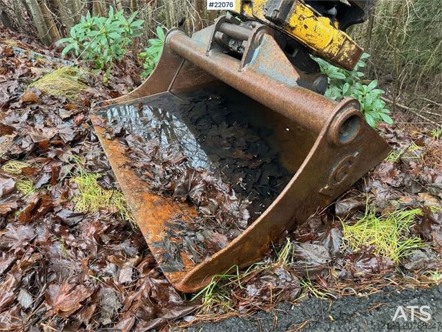 Minibagger Kubota U36-4 Beltegraver m/ 4 skuffer, rotortilt og klype