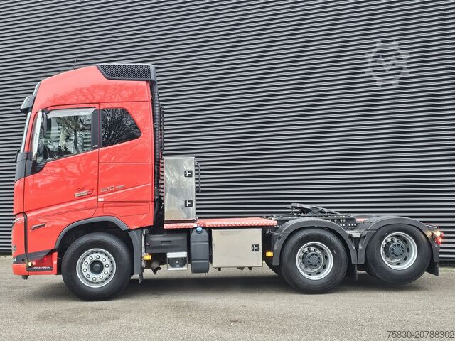 Standard-SZM Volvo FH 16.650 6x4 BOOGIE / RETARDER