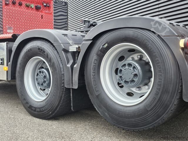 Standard-SZM Volvo FH 16.650 6x4 BOOGIE / RETARDER