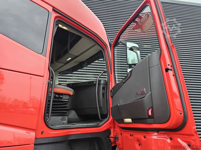 Standard-SZM Volvo FH 16.650 6x4 BOOGIE / RETARDER