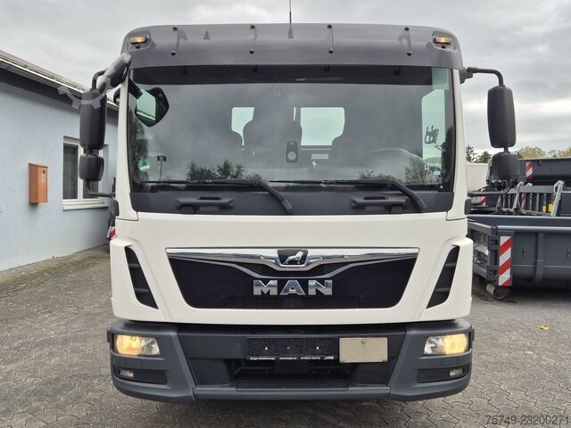 Roll-off tipper truck man TGL 12.250 BL City Abrollkipper AHK Euro 6