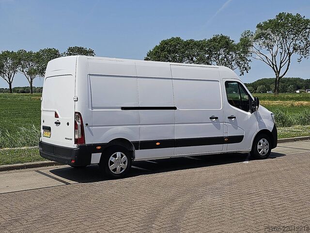High-roof van RENAULT MASTER 2.3 DCI 135 L3H2