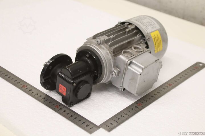 DC geared motor 180/200 V 0.12 kW 55 rpm RGM GC 57/30-SN5