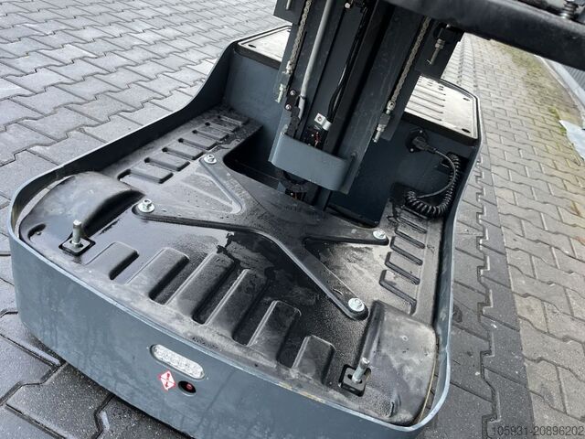 Mittelhubkommissionierer EP JXO-30