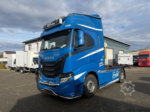 Standard SZM IVECO STRALIS S-WAY 570 AS440S57T/FP