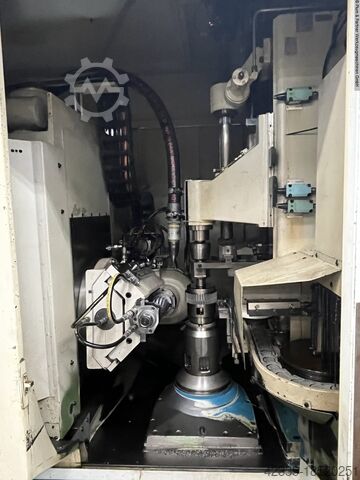 Gear Hobbing Machine - Vertical PFAUTER PE 150 CNC/2013 ueberholt