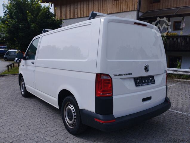 Bott workshop van VW T 6 2,0 TDI Werkzeugregale Werkstatt Bot