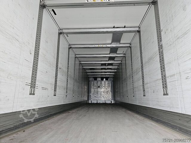 Refrigerated/frozen transport SCHMITZ SKO 24