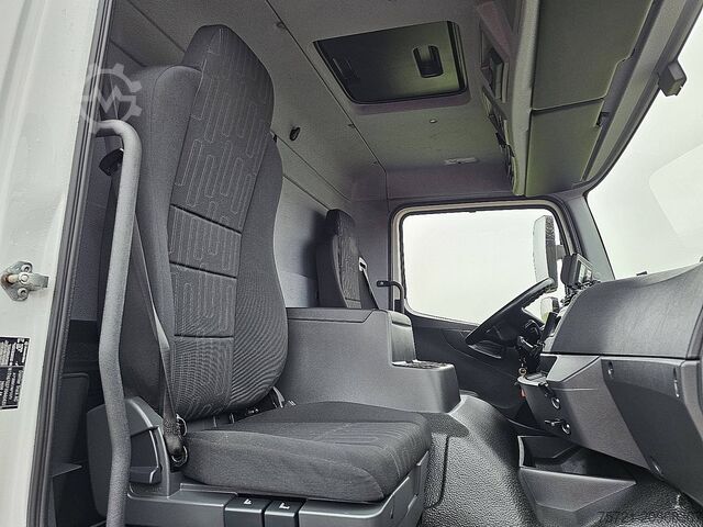 Refrigerated/frozen transport MERCEDES-BENZ ATEGO 1524 Carrier SYBERIA