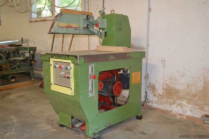 Under-table crosscut saw Jely 