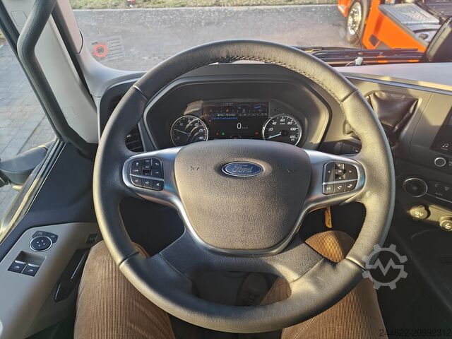 Standard tractor unit Ford Truck F-Max