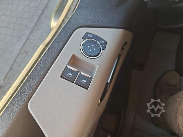 Standard tractor unit Ford Truck F-Max