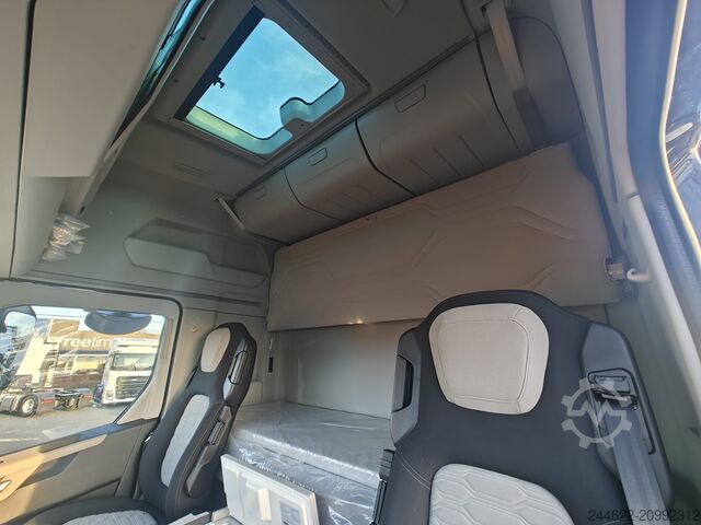 Standard tractor unit Ford Truck F-Max