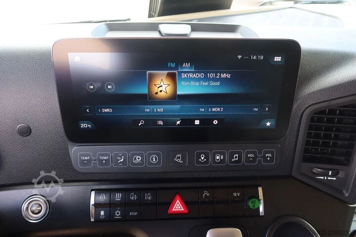 Chassis cab Mercedes-Benz Actros 2642 LL Chassis Cabine Giga space