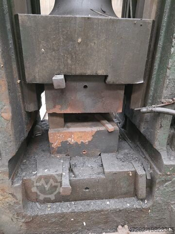 Schmiedehammer CM3150 Analog Huta 10000B Progresul Braila CM 3150