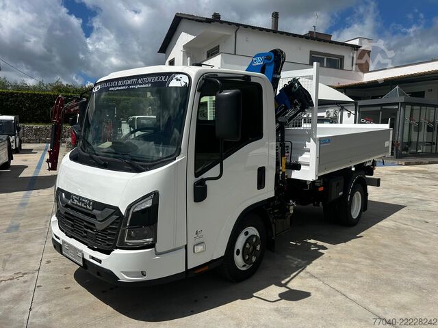Dreiseitenkipper mit Kran ISUZU M27