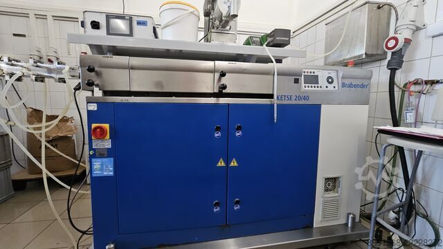 Twin-screw wet extruder Brabender Lab-Compounder KEDSE 20/40