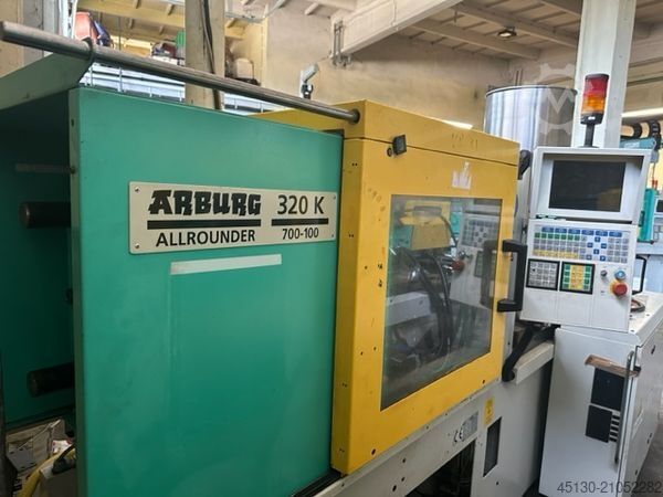 Injection molding machine Arburg 320K 700-100