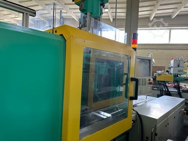 Injection molding machine Arburg 370S 700-100/100