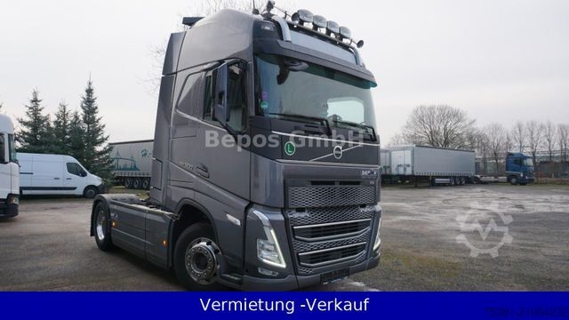Standard SZM VOLVO FH 500 - Globetrotter XL-Euro-6-I-Park Coll-