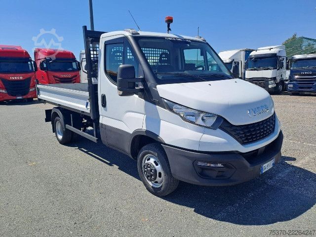 Customized van IVECO DAILY 35C14 - 3450