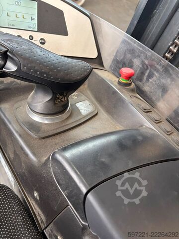Reach Trucks Still FM-X 14