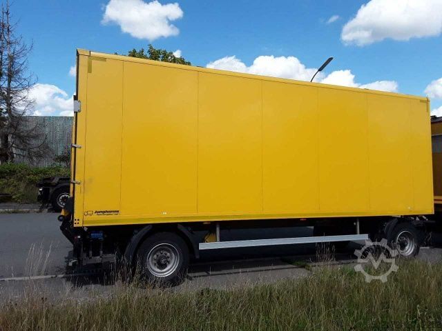 Box trailer Junge Junghanns Kofferanhänger