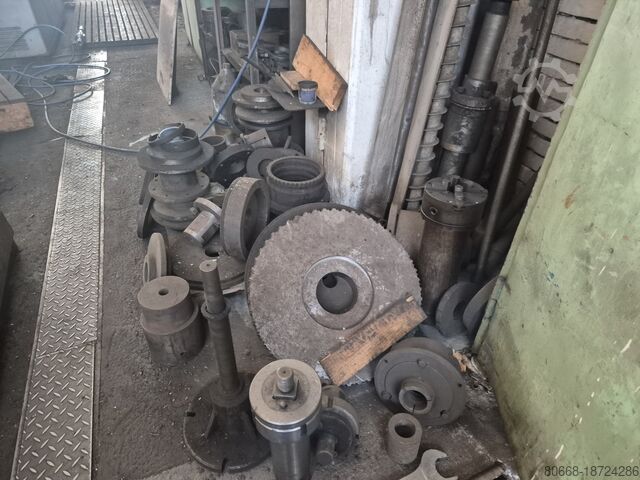 Razor with gear wheel STANKOIMPORT 5B370